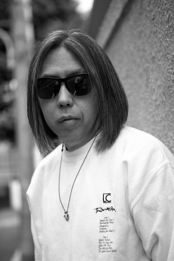 【定番100%新品】LISTEN TO HIROSHI FUJIWARA 藤原ヒロシ ホワイト Tシャツ/カットソー(半袖/袖なし)